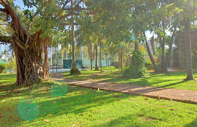 Villa Facing the Beach in a Large Terrace 7 Pools, Tennis Courts, 247 Security - Foto 26