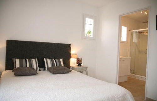 Golf de Pont Royal Villa les Micocouliers climatisée 4 chambres Piscine chauffée Parking - Foto 17