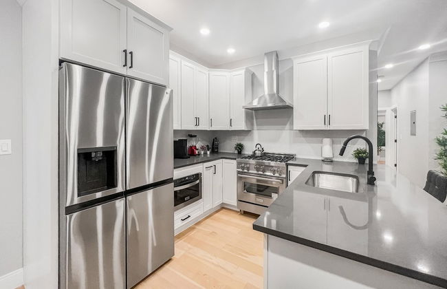 Luxury 3BD 2BA Near Logan Airport and T Station - Foto 10