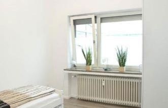 Wunderschöne und moderne Ferienwohnung mit Garten - Photo 5