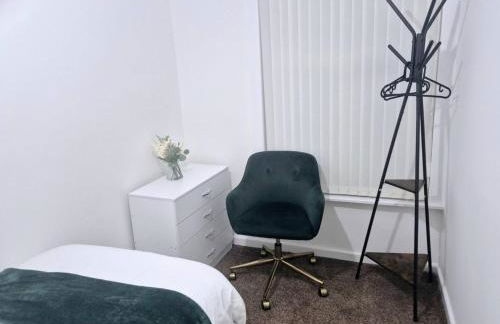 2-Bed - Sleeps 6 - Free Parking - Foto 7