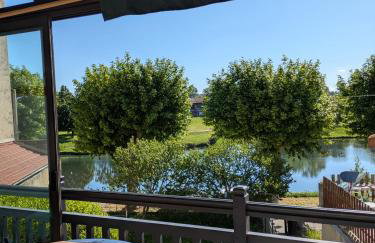 Maison vue sur l'eau avec jardin La Coulée Douce - Foto 1