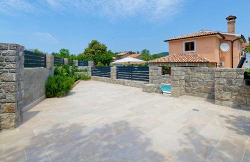 Holiday Home Pahari by Rent Istria - Photo 39
