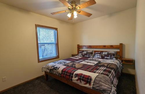 Lake Willow Lakefront House! Northwoods Retreat! - Foto 8