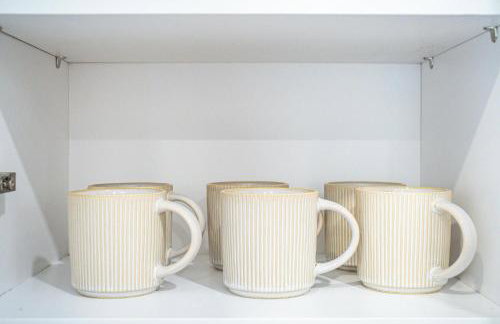 Chic Villa Nina 2 bedrooms 2 baths in Miami! - Foto 31