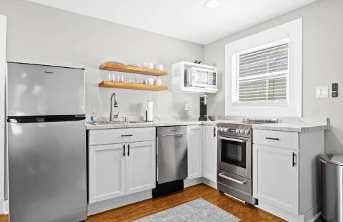 Charming Studio Stay in Vibrant Highlands Area - Foto 4