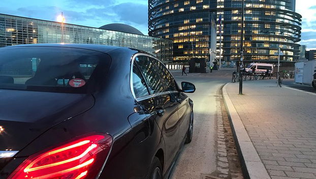 Conductor privado Aeropuerto de Estrasburgo Entzheim (SBX) - Estrasburgo ciudad - Foto 4