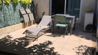 T2 SAUSSET PROCHE DE LA MER - Foto 1