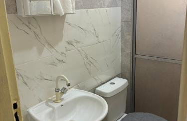 Proximo ao Shopping e Aeroporto 2 Quartos com Ar e TV a Cabo - Photo 6