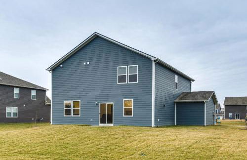 Quiet Avon Home - Near Indianapolis Speedway! - Photo 29