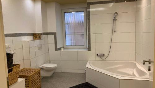 4-Zimmer-Apartment-Saarbrücken-Ost für privat und geschäftlich Reisende - Foto 4