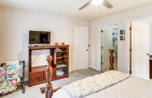 1 Mi to Lake Murray Pet-Friendly Home with Deck - Foto 11