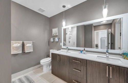 Luxury 1 BR with DEN Downtown Tampa Apt - City Views, Rooftop Pool, Workspace - Foto 18