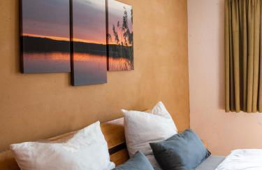 Ferienhaus Herrmanns Häuser - Leipziger Neuseenland - großzügiges Ferienhaus - WLAN - Parkplatz - TOP - Foto 16