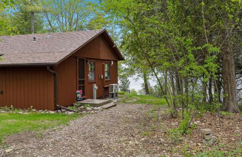 Stony Shore Cabin by Simple Life Rentals - Photo 32