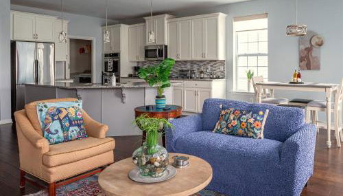 2Br2Ba Retreat Elevated Living A Professional Haven in Middletown, DE - Foto 3, minibar