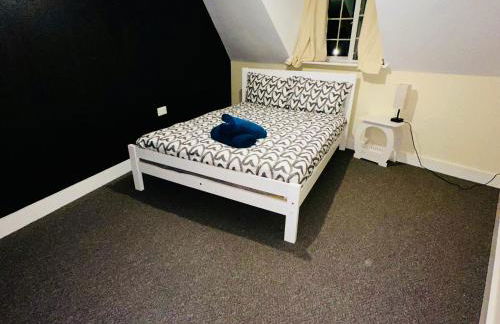 Stunning 5-Bed House in Peterborough host 15 g - Foto 19