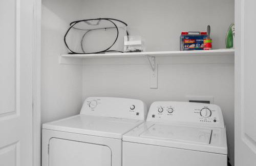 Luxury Place Next to UVU - Photo 44