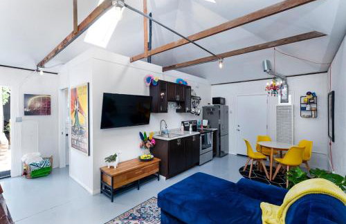 Comfy Bay Park Cottage close to Everything! - Foto 4