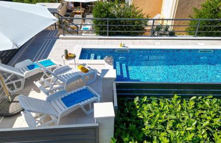 Villa "Amber" relaxation in nature with a Pool - Foto 2