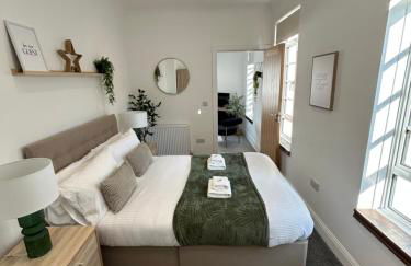 Apartment - Poole High Street - Photo 1
