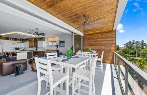 Elevated Perspective - Foto 64