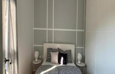 Modern & Charming - Free Private Parking - Foto 19