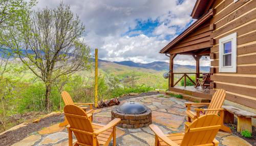 True Log Cabin with Game Room, Year-Round Views - Foto 2