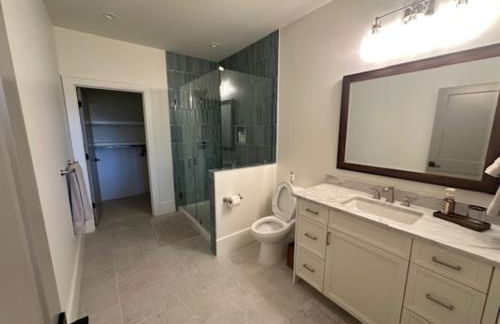 Modern Lodge Getaway, Creek and Mountain View - Foto 20