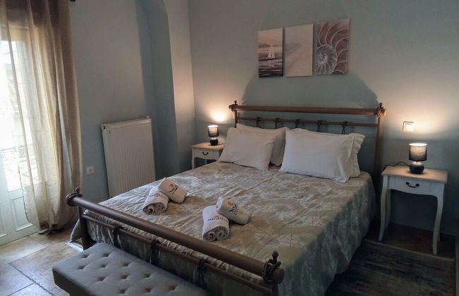 Nautilus Luxury Suites - Photo 10