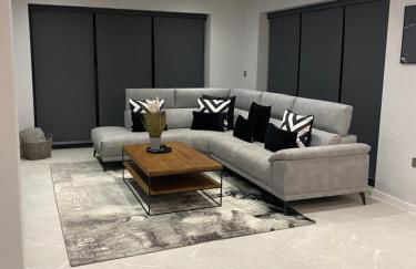 Stunning modern home set in beautiful grounds. - Foto 2