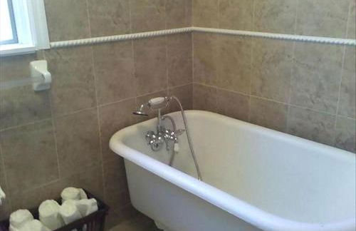 A-Frame Cabin Rental with Spacious Deck Overlooking the Cotee River, Florida - Foto 20