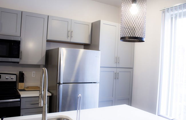 Stunning 4-BR Houses with On-Site Pool - Foto 16