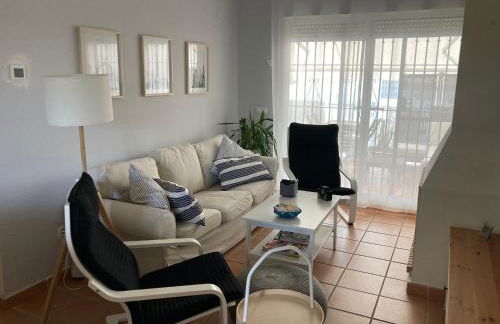 La Hacienda Golf Islantilla CALEFACCIÓN Y WIFI -SOLO FAMILIAS Y PAREJAS- - Foto 9