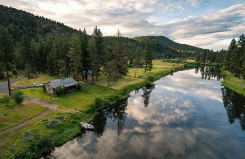 Riverfront Cabin Rental for Four near Crater Lake National Forest, Oregon - Foto 27