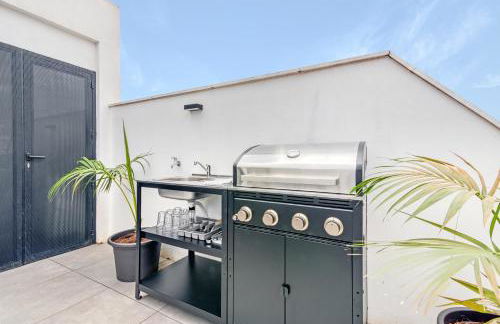 LeonAlba House Private Villa Private rooftop Private Pool Private Andalusian Courtyard Free Parking BBQ 8 Guests - Foto 38