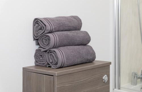 York Family Luxury Cabin with hot tub - Photo 43