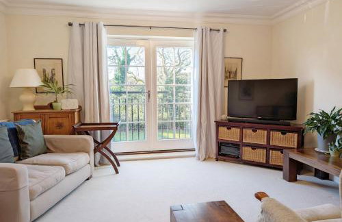 Wealden House - Westhampnett - Foto 1