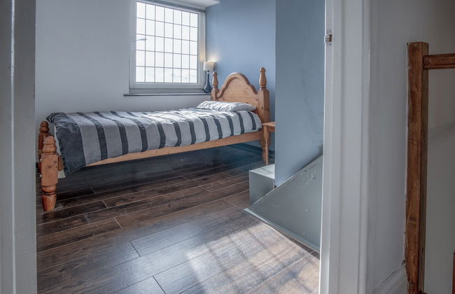 Cambrian Cottage - 3 Bed Cottage - Tenby - Photo 9