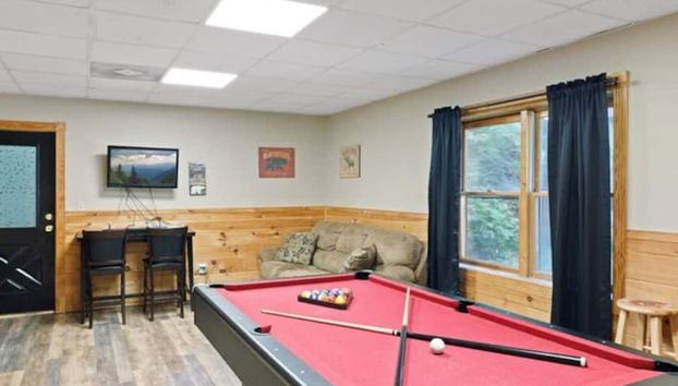 Minutes to Parkway I Pigeon Forge Sleeps 14 5BR - Foto 2, Habitación