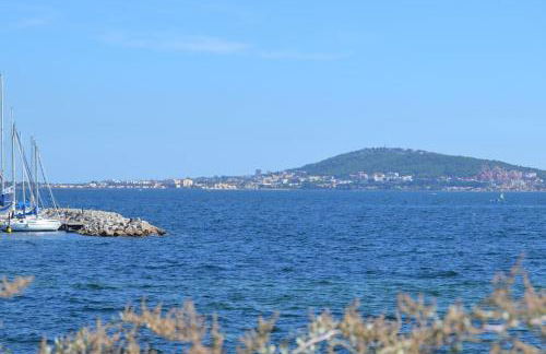 "POUR VOUS" studio dans villa avec piscine - Foto 23