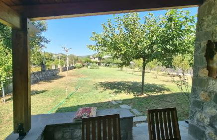 House with big garden and barbeque in nature - Foto 27