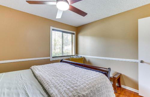 Near Beaches Pet-Friendly Sunrise Escape with Patio - Foto 18