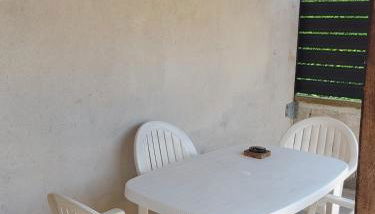 PLAIN PIED, avec mezzanine et espace extérieur 10min Puy du F - Foto 5