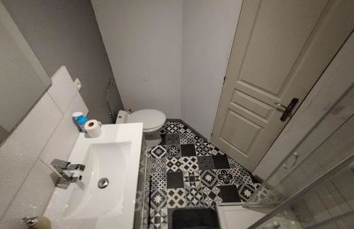 Jolie maison centre Ernée - Foto 3