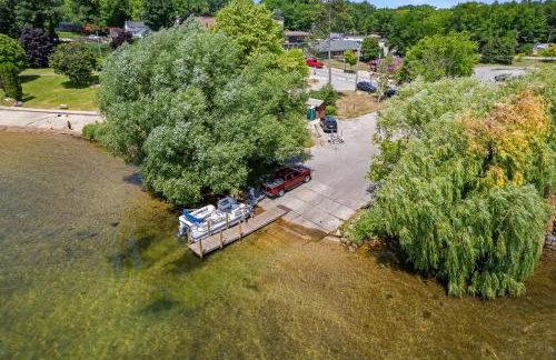 Fife Lake Lodge - Double Queen Room with Lake Access - Foto 46