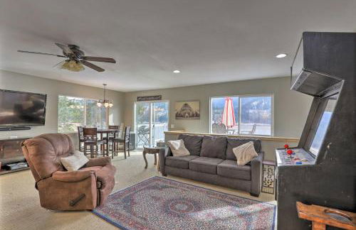 Lake Loon Hillside Cottage with Private Deck! - Foto 4