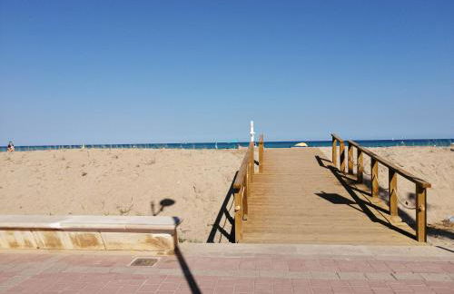 APARTAMENTOS MAITE - Photo 15