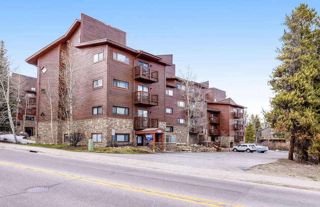 Pine Ridge Condominiums - Photo 76