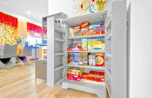 H- Fab Family 5BD 4,5BA NoHo Escape Near Universal with Games, Deck, Parking - Foto 5